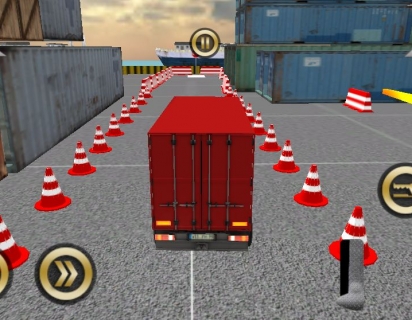 Click to play  Extreme Truck Parking