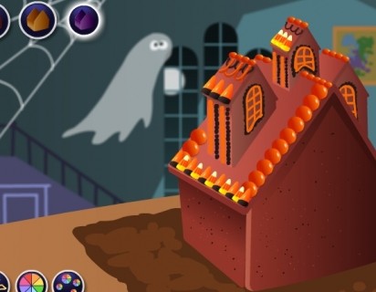 Click to play  Candy Halloween House
